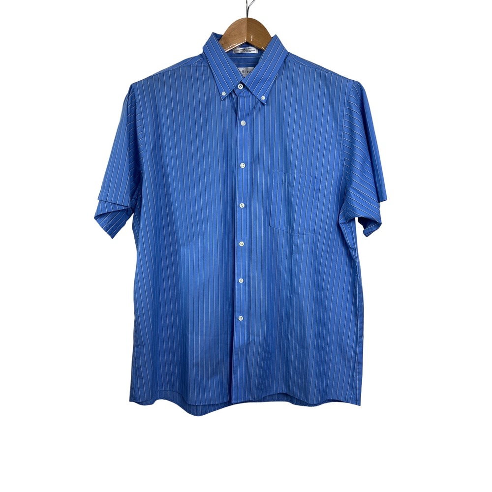 Van Heusen Button Down Shirt Mens XL‎ Blue Striped Short Sleeve Wrinkle Free A36
